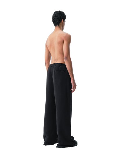 BLACK DISTRESSED SWEATPANTS